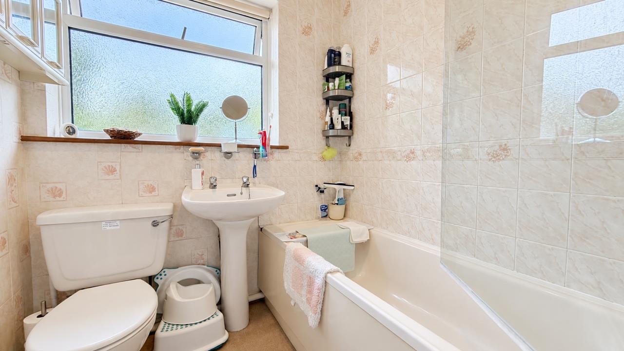 Stonehouse Drive, St. Leonards-On-Sea